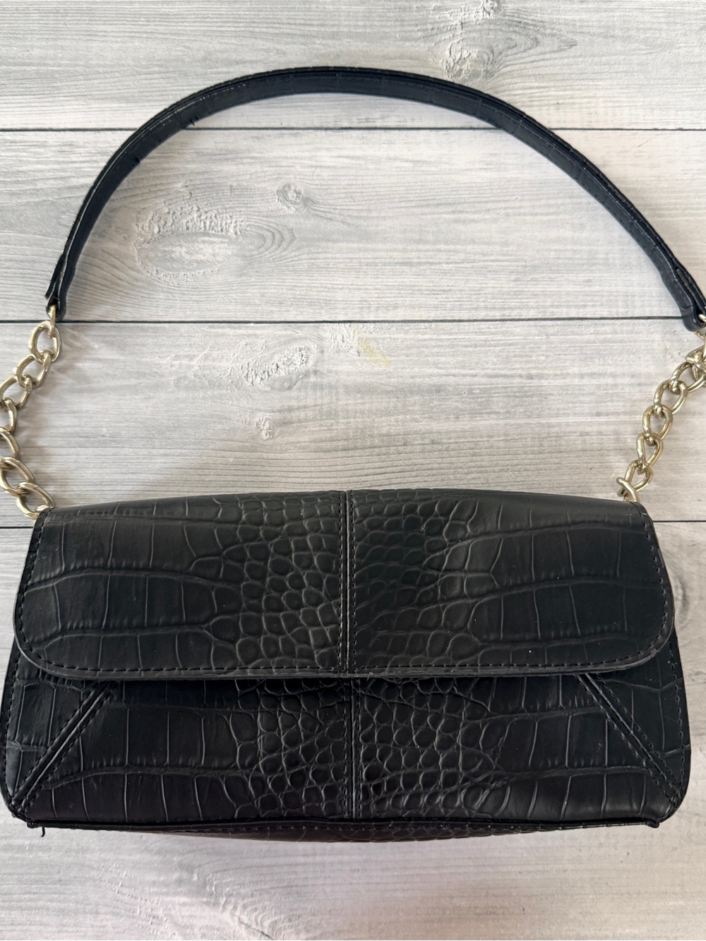 Vintage Liz Claiborne Y2K Black Croc Baguette Shoulder Bag Silver Chain Flap